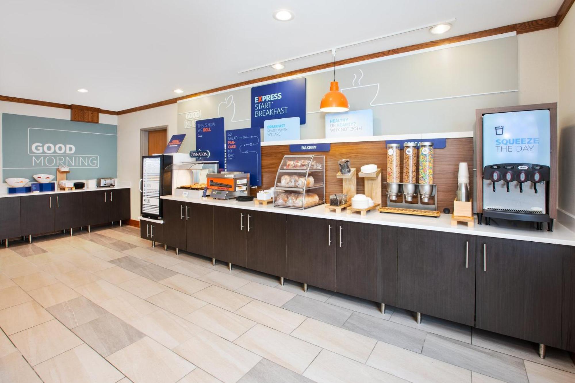 Holiday Express & Buffalo, An Ihg Hotel Buffalo